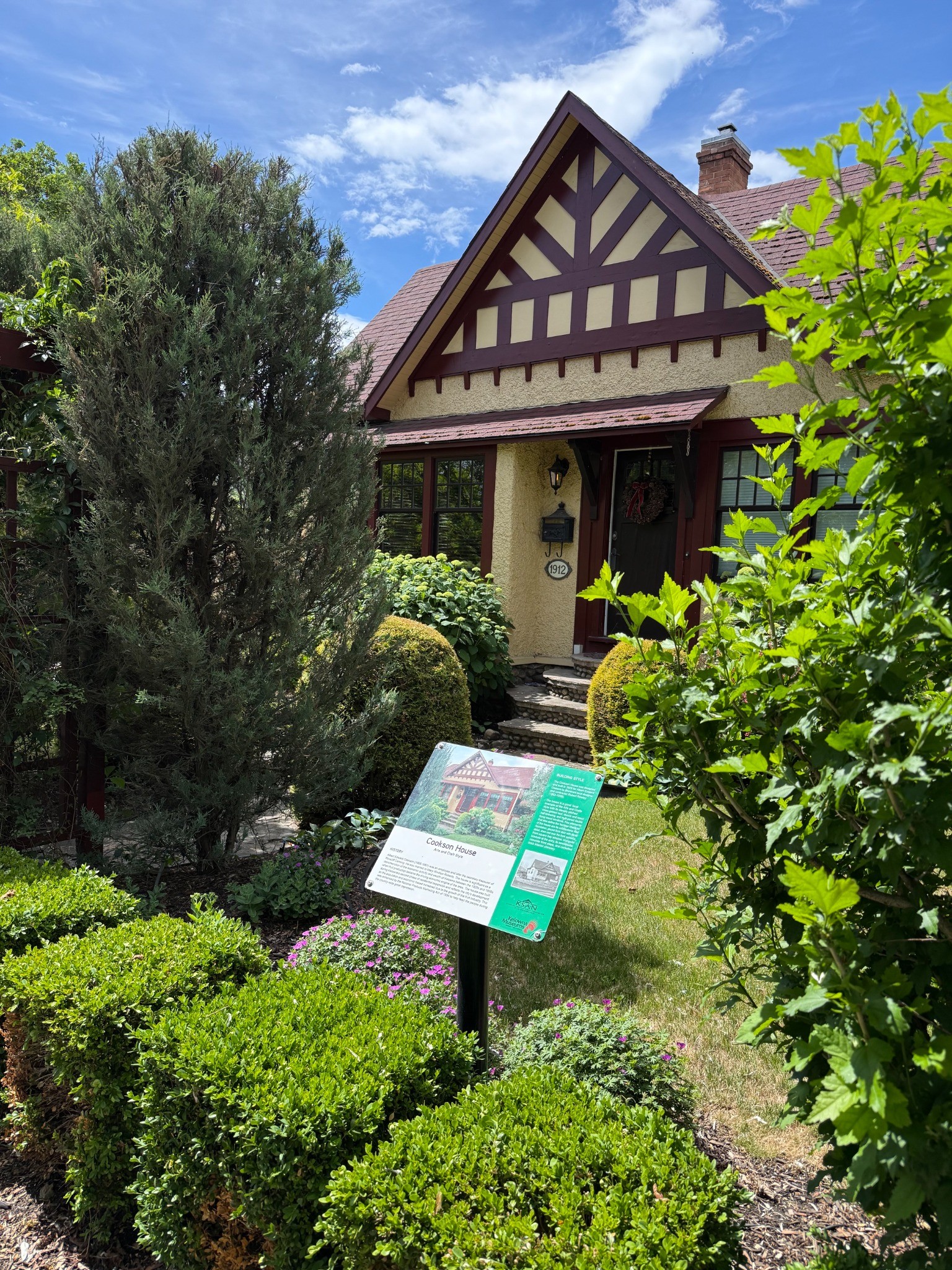 Kelowna Heritage Conservation Area HCA Abbot street corridor